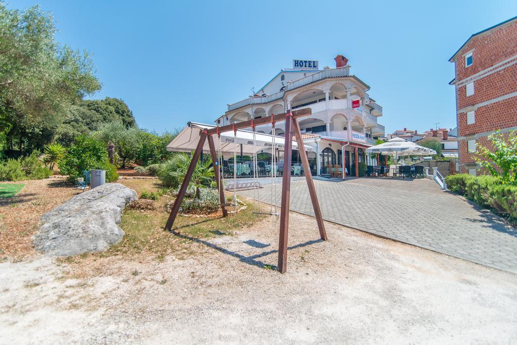 Hotel Villa Vrsar Luaran gambar