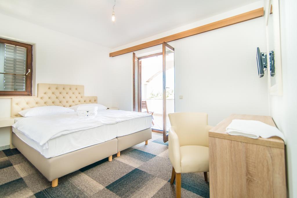 Hotel Villa Vrsar Luaran gambar